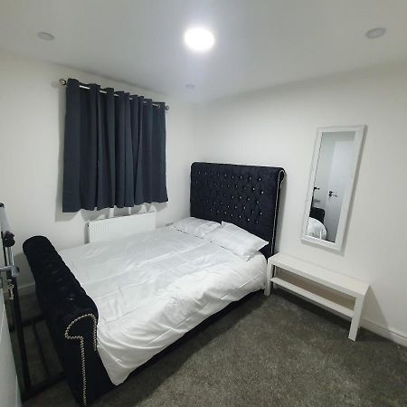 Beautiful Rooms Shaw St And Pine St 贝里 外观 照片