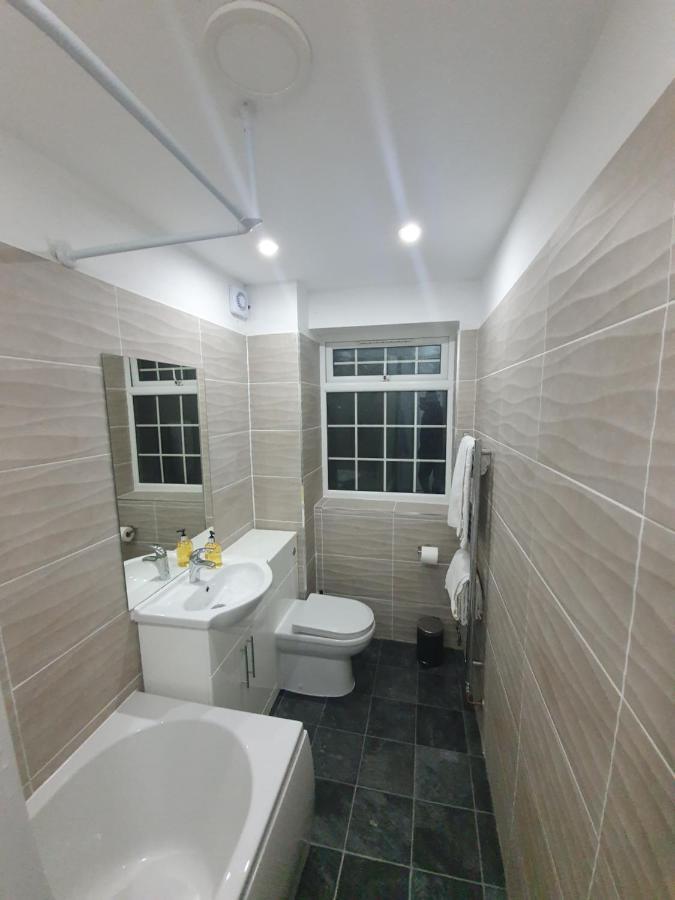 Beautiful Rooms Shaw St And Pine St 贝里 外观 照片