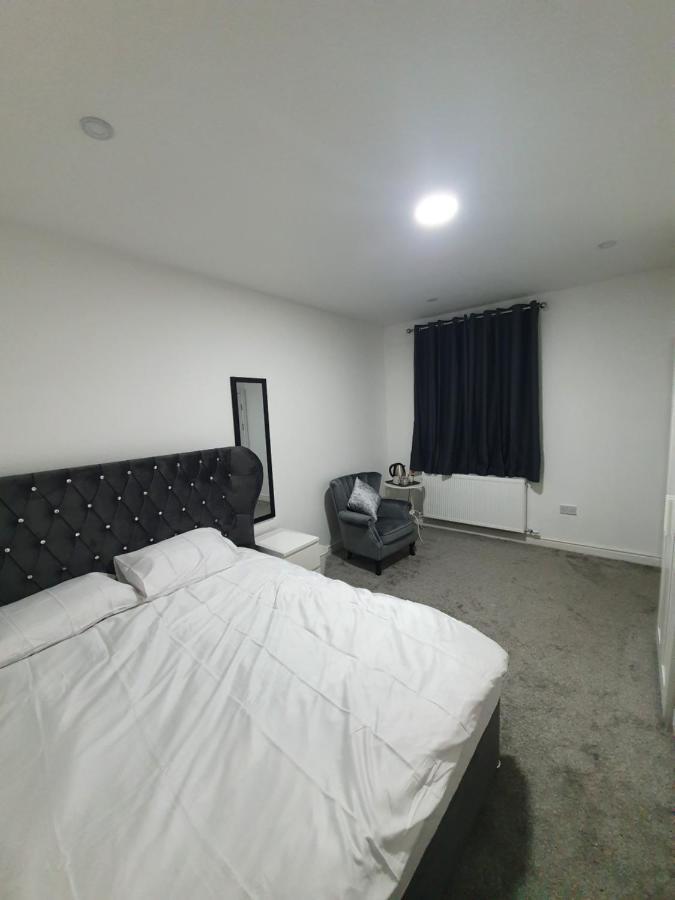 Beautiful Rooms Shaw St And Pine St 贝里 外观 照片